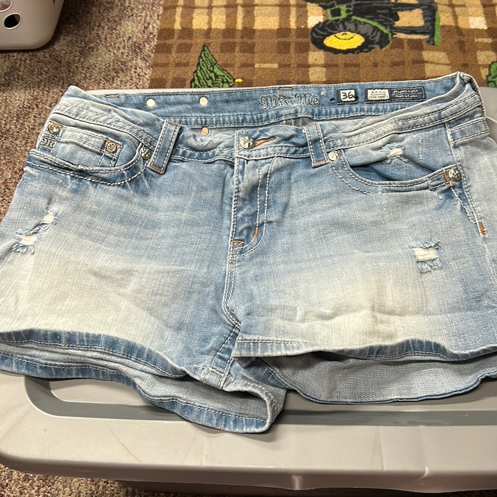MissMe size 36 jeans shorts